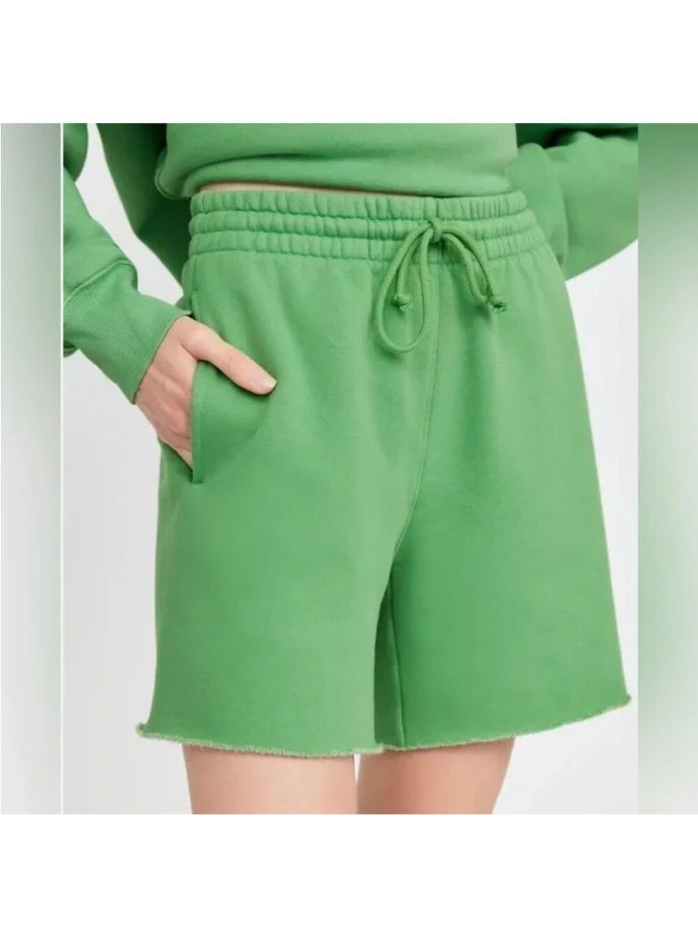 Aritzia TNA Cozy Fleece Boyfriend Sweat Shirts Sz medium Green